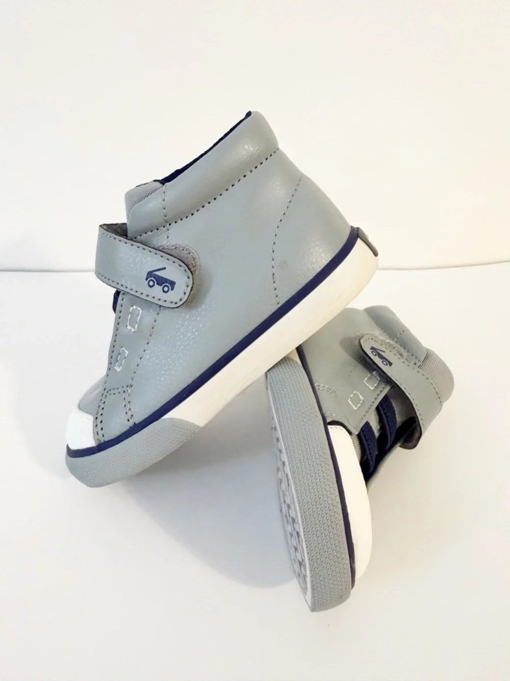 See Kai Run Stevie Gray Leather High Top Sneakers Shoes Kids Size 7